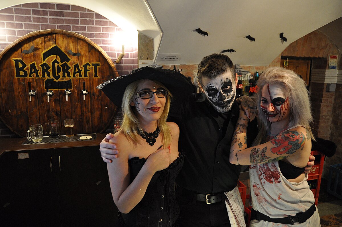 Cheap Halloween Store -DarkMorph Store Budapest BarCraft 2 Halloween 23